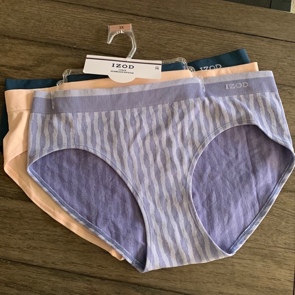 IZOD 3 Pack Panties -Seamless hipsters - Picture 1 of 5